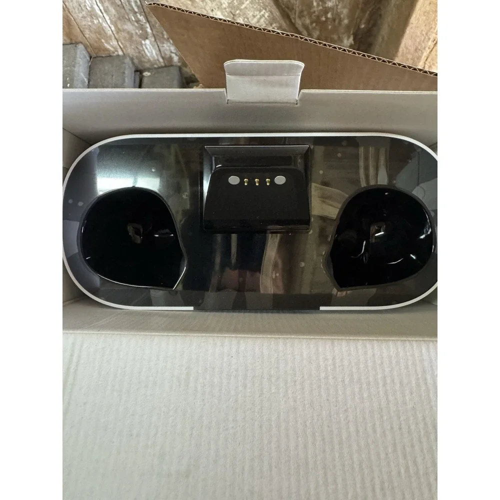 NEWDERY Wired Controller Charging Dock Black Plastic Charger